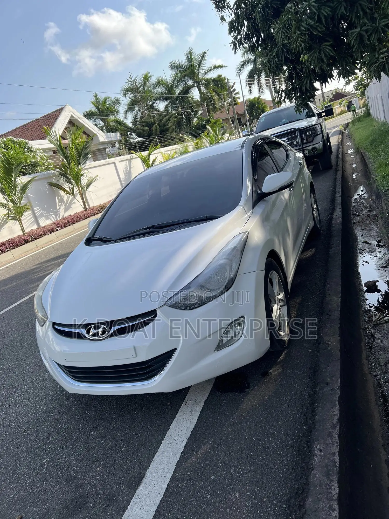 Hyundai Avante 2014 White