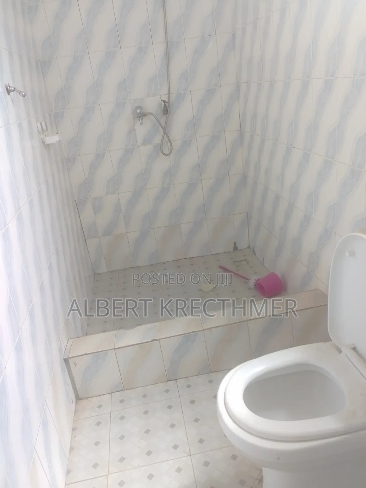 2bdrm Apartment in Jobertestatesagency, Zongo Junction for rent