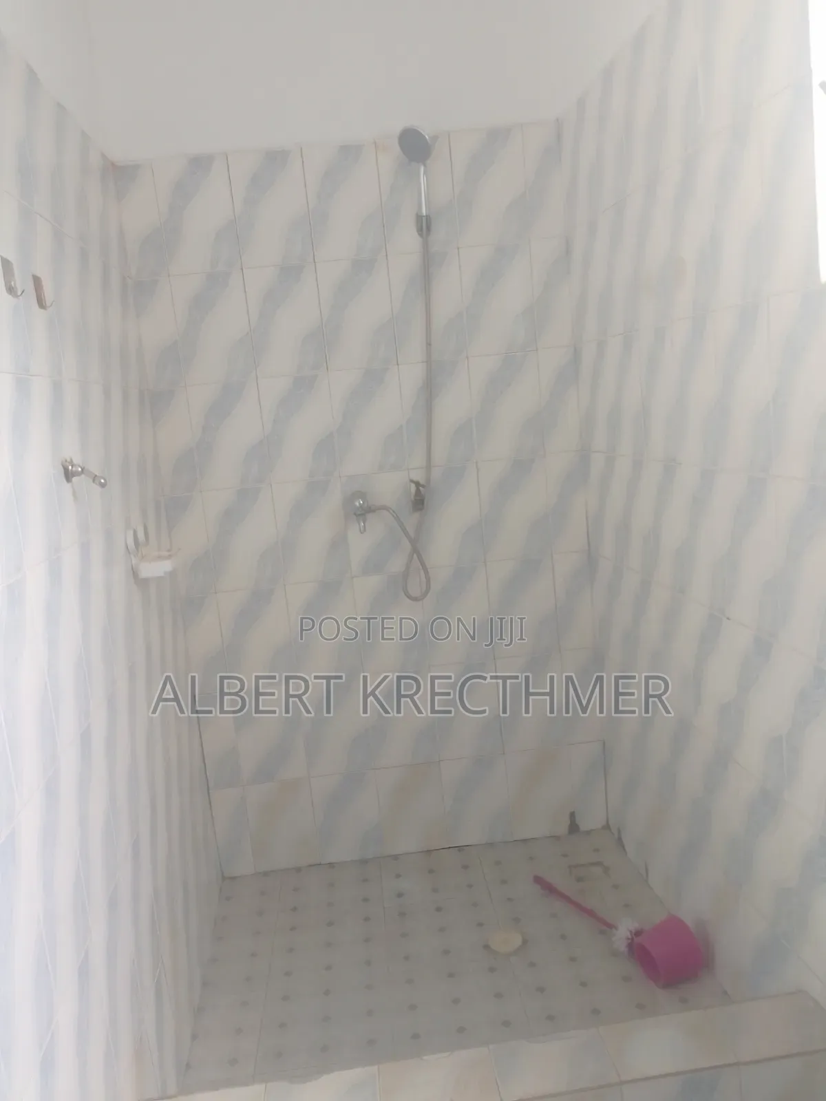 2bdrm Apartment in Jobertestatesagency, Zongo Junction for rent