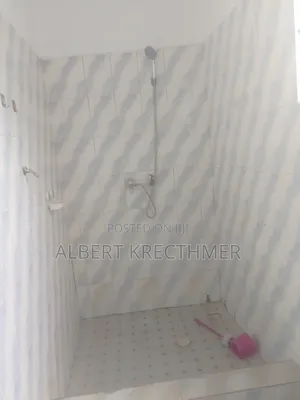 2bdrm Apartment in Jobertestatesagency, Zongo Junction for rent