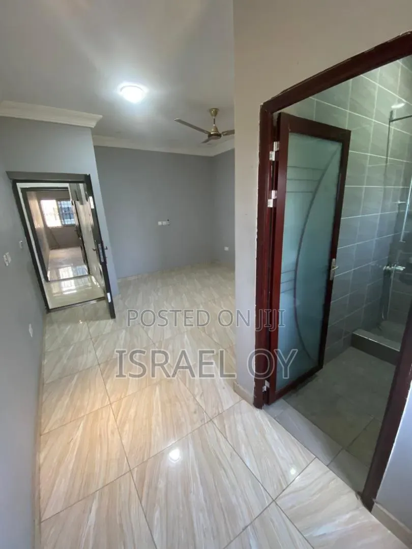 2bdrm Apartment in Adjiringanor, Adjiriganor for rent