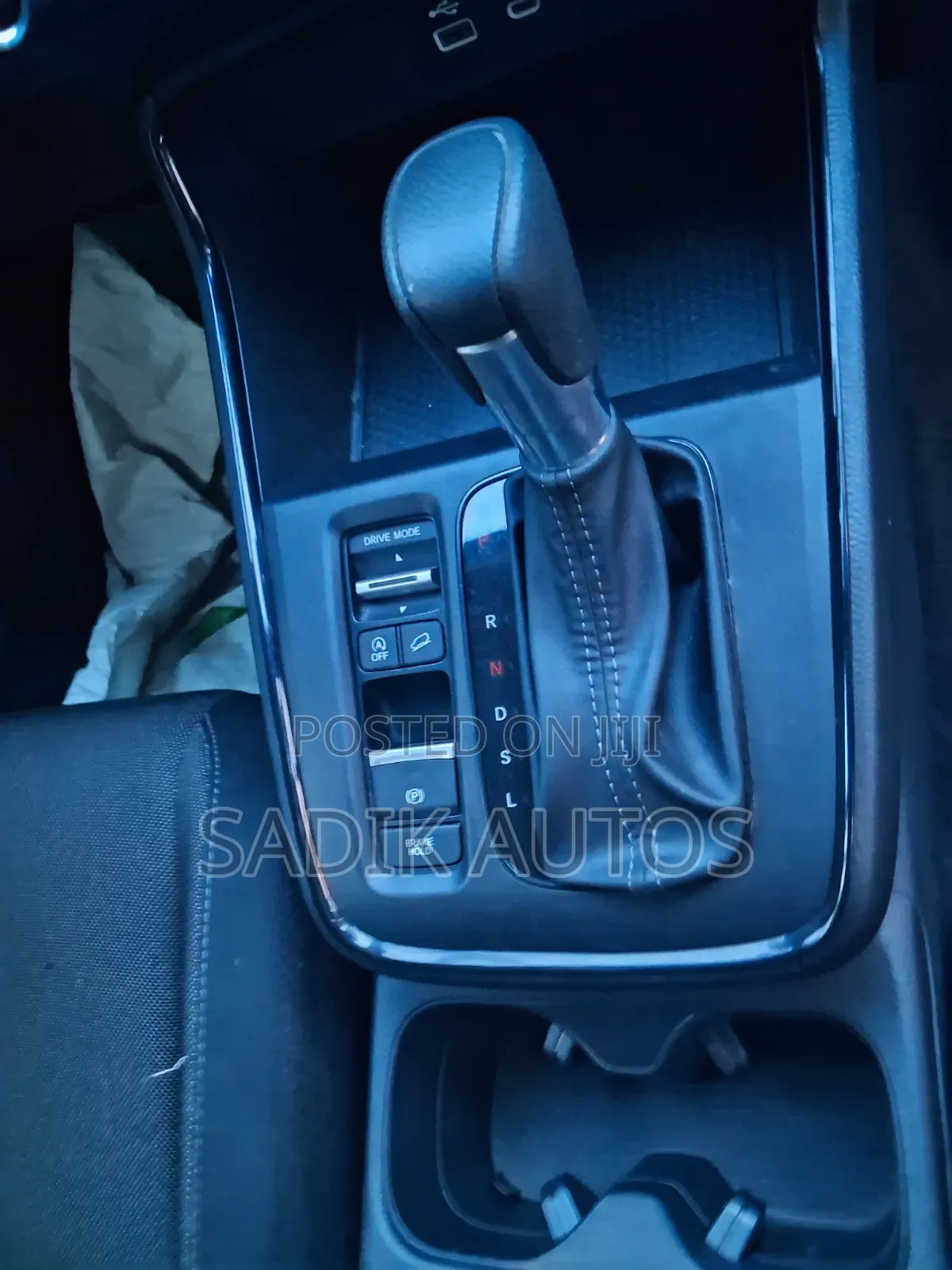 Honda CR-V LX 2WD 2024 Black