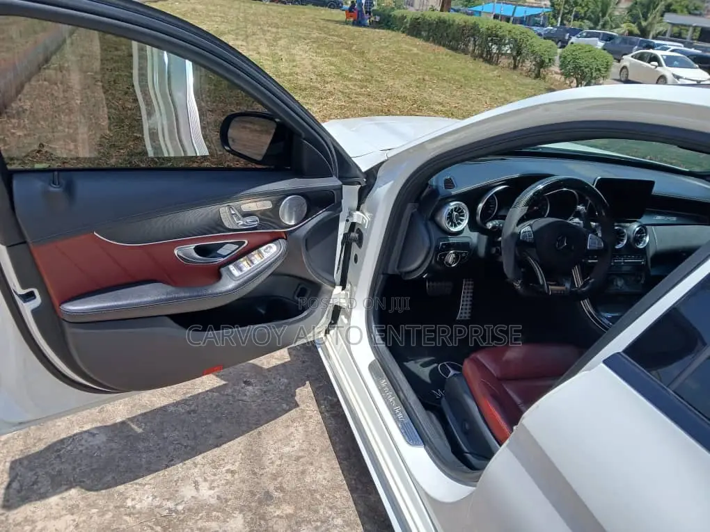 Mercedes-Benz C300 Base C300 AWD 4MATIC Sedan 2018 White