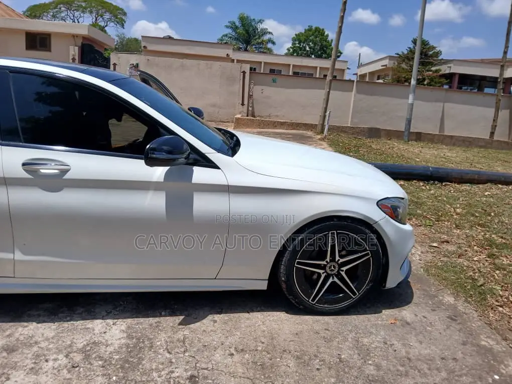 Mercedes-Benz C300 Base C300 AWD 4MATIC Sedan 2018 White