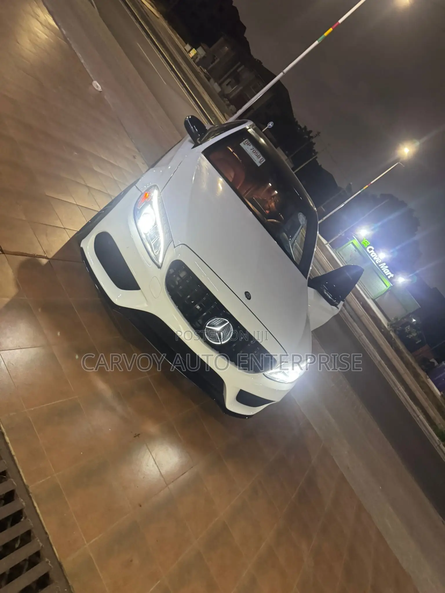 Mercedes-Benz C300 Base C300 AWD 4MATIC Sedan 2018 White