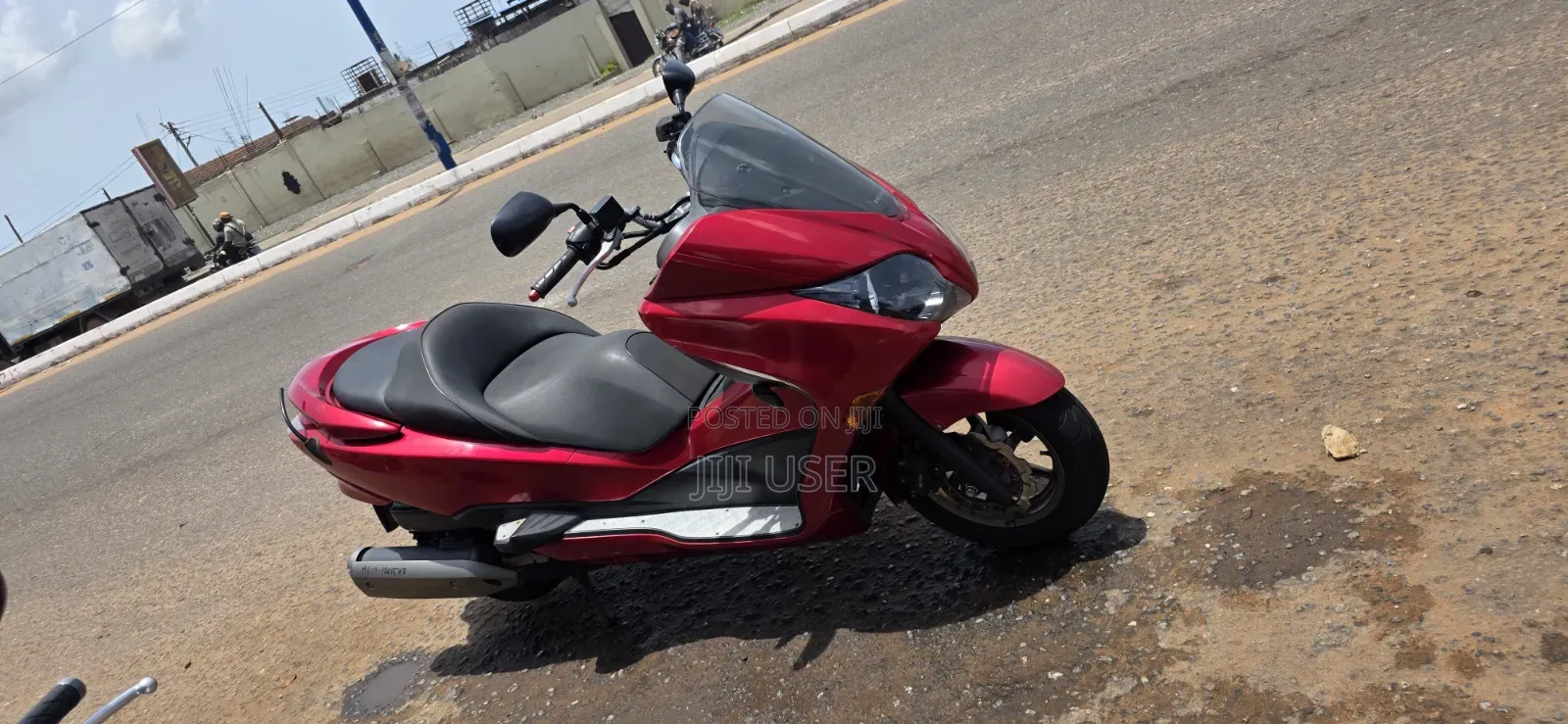 Honda Forza 2017 Red