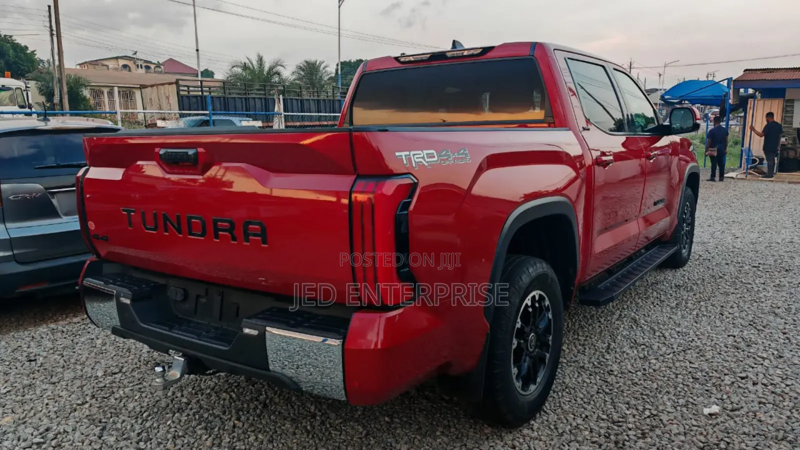 Toyota Tundra 2023 Red