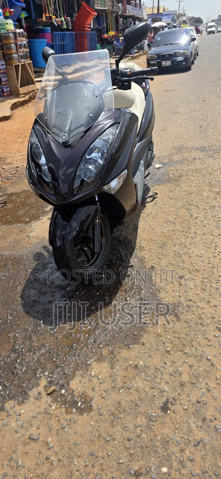 Yamaha Majesty 2014 White