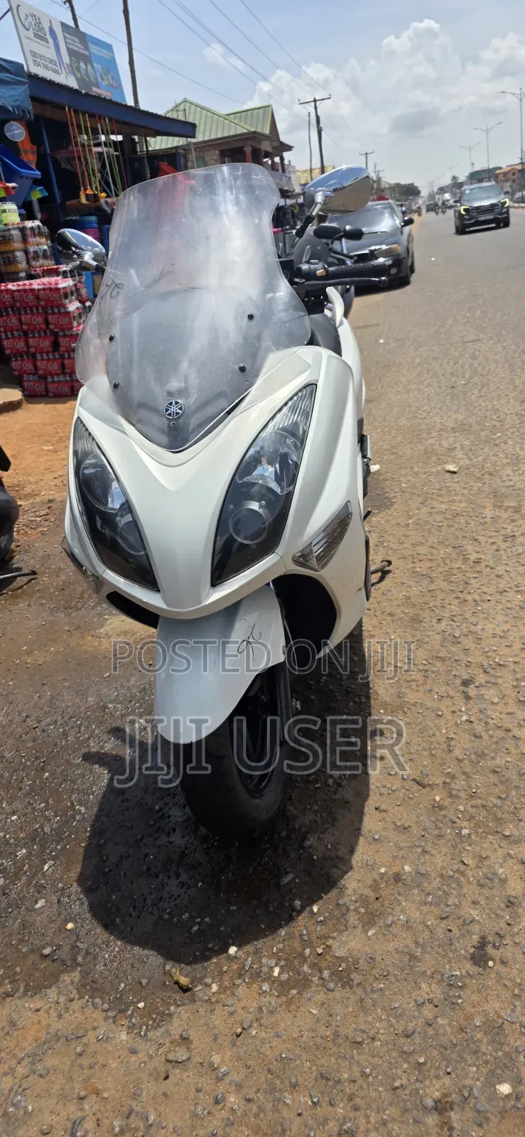 Yamaha Majesty 2014 White
