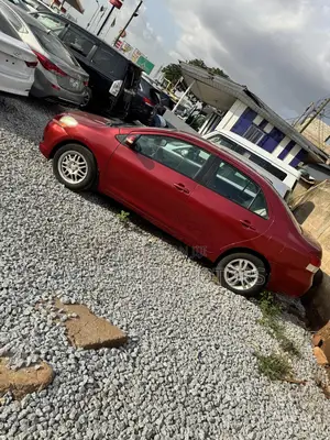Toyota Yaris 1.5 Automatic 2009 Red
