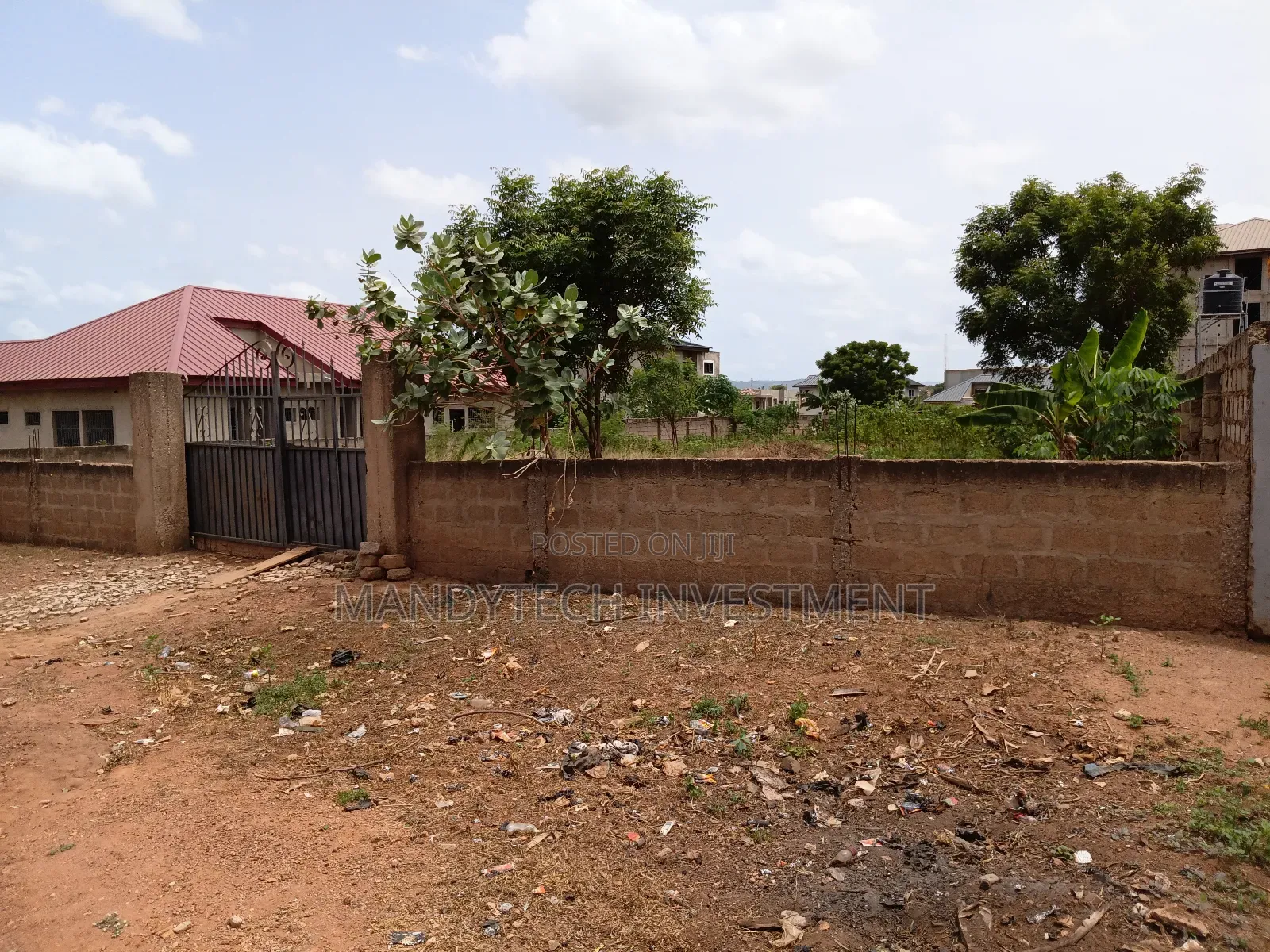First-Class Lands - Prime Location