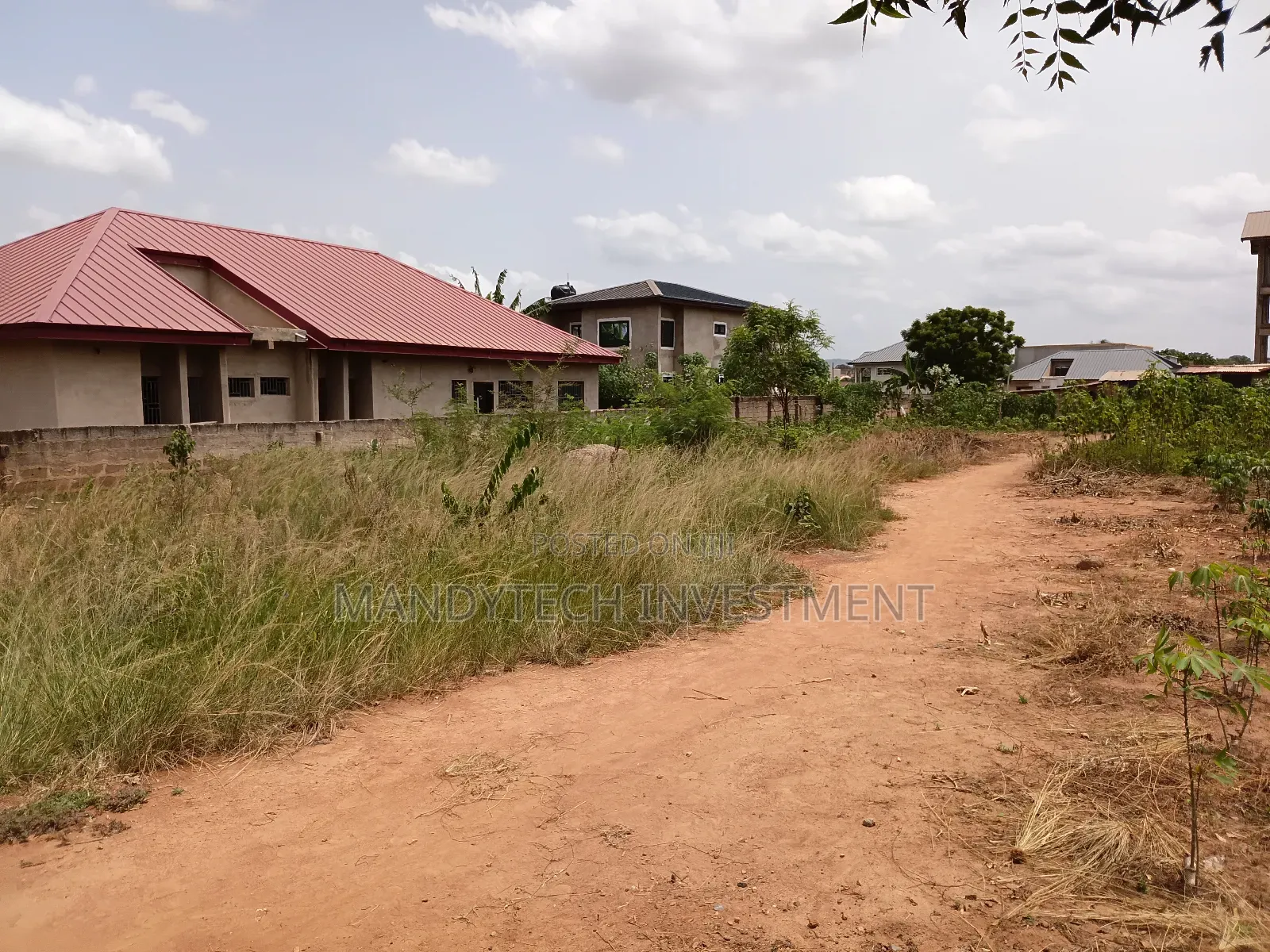 First-Class Lands - Prime Location