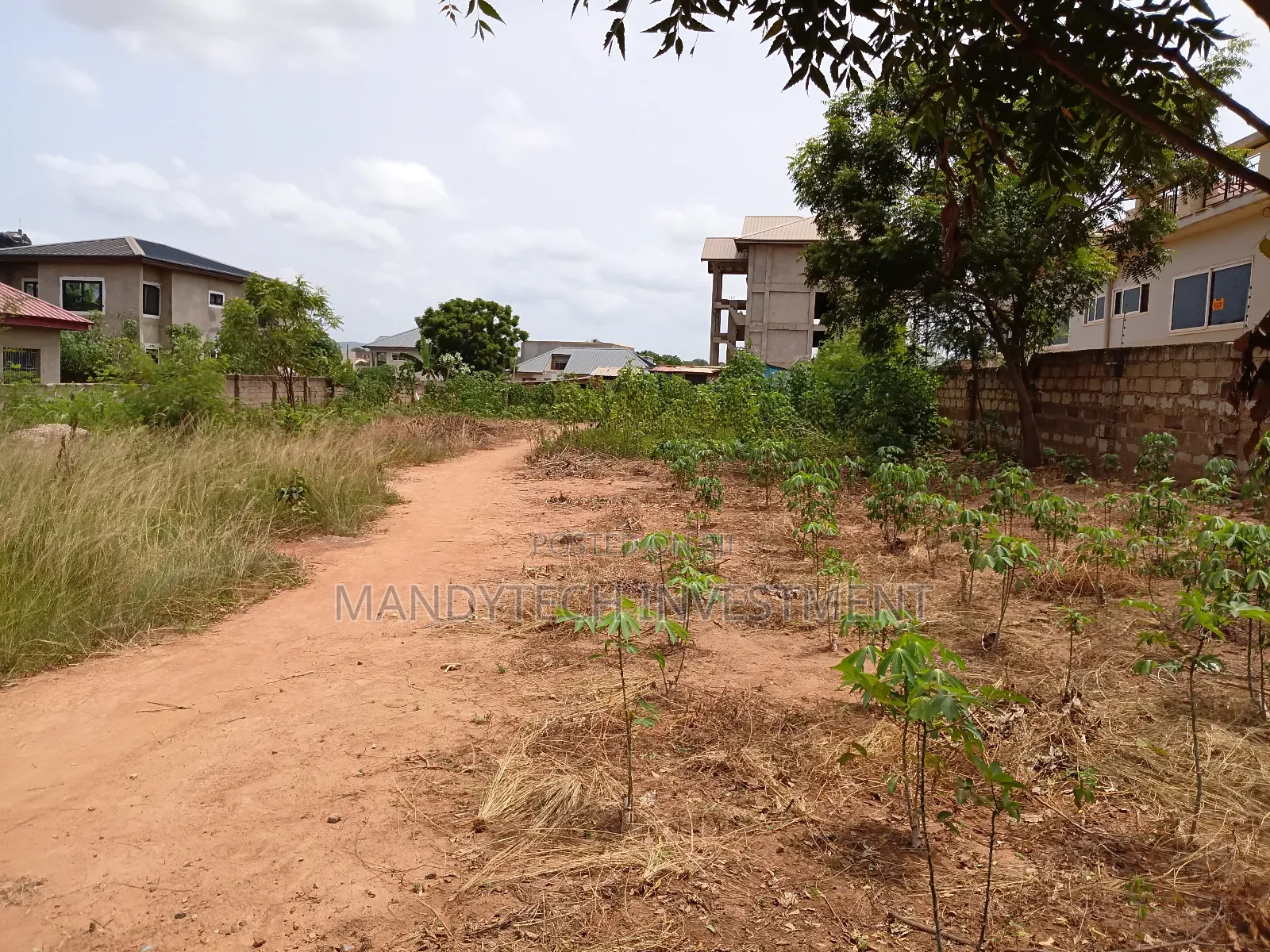 First-Class Lands - Prime Location