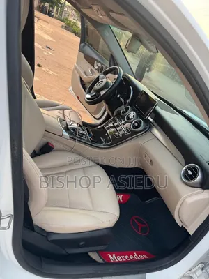 Mercedes-Benz C300 2017 White