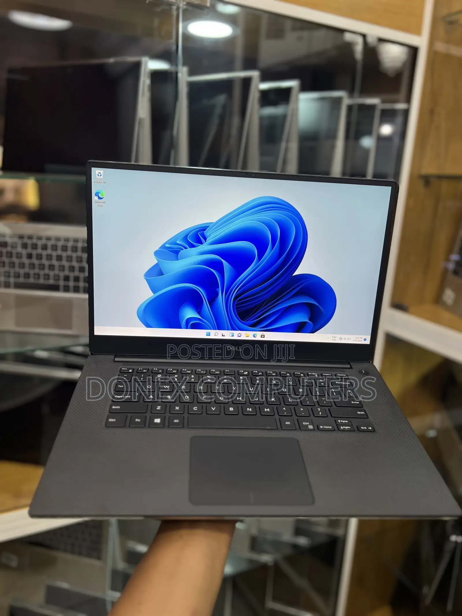 Laptop Dell Precision 15 5540 16GB Intel Core i7 SSD 512GB