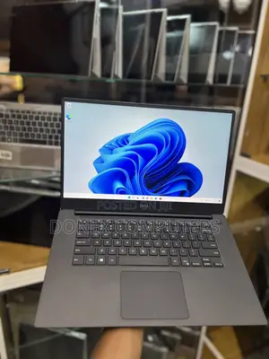 Laptop Dell Precision 15 5540 16GB Intel Core i7 SSD 512GB