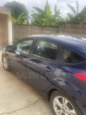 Ford Focus S Sedan FWD (2.0L 4cyl 5M) 2013 Black