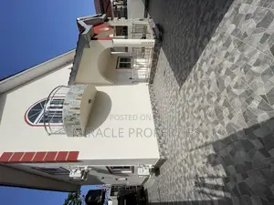 3bdrm House in Miracle Properties, Madina for rent