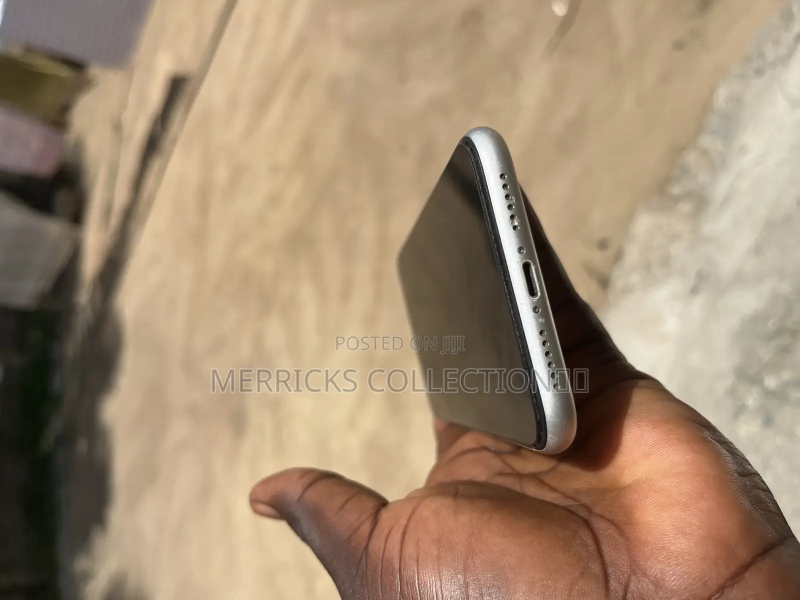 Apple iPhone 11 64 GB Silver