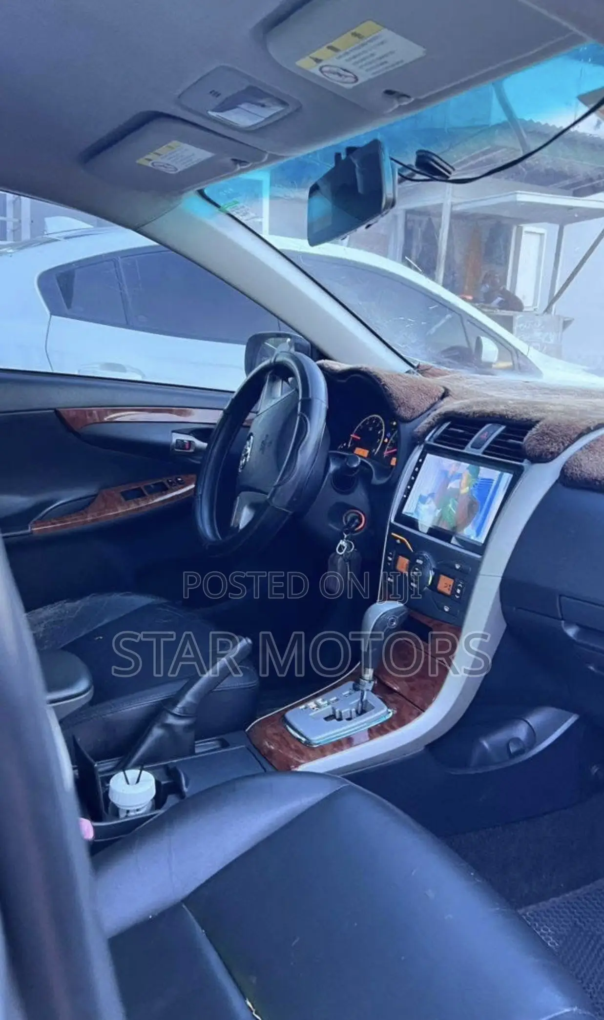 Toyota Corolla Altis 2010 Silver