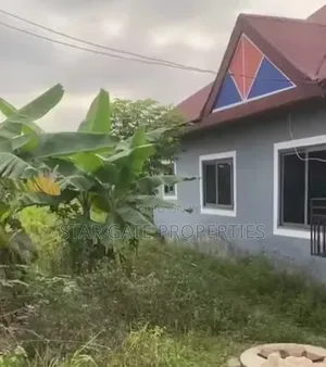 4bdrm House in Kenyasi Adwumam, Kumasi Metropolitan for sale
