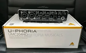 Behringer U-Phoria Umc204hd Usb Audio Interface.