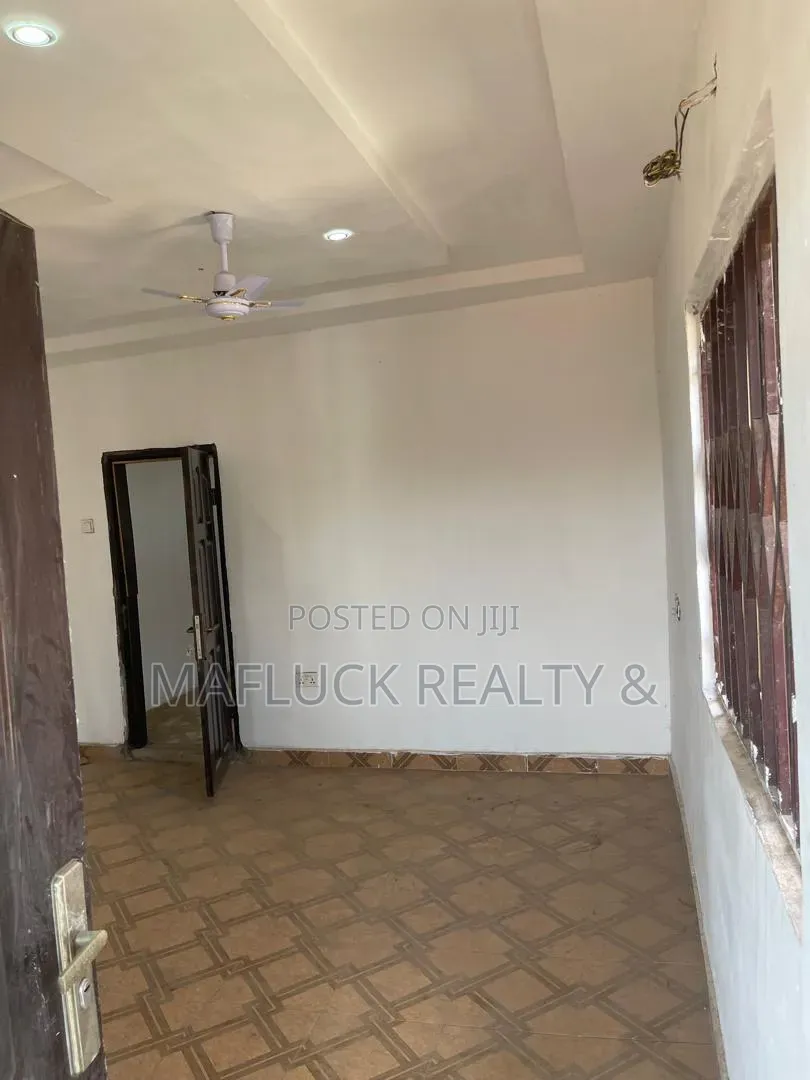 1bdrm Apartment in Lakeside Estate for rent