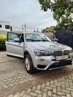 BMW X3 xDrive28i 4dr SUV AWD (2.0L 4cyl Turbo 8A) 2015 Silver