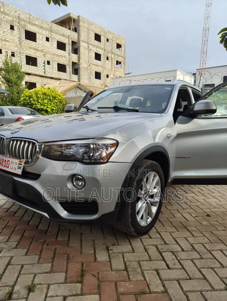 BMW X3 xDrive28i 4dr SUV AWD (2.0L 4cyl Turbo 8A) 2015 Silver