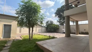 4bdrm House in Dzorwulu for rent