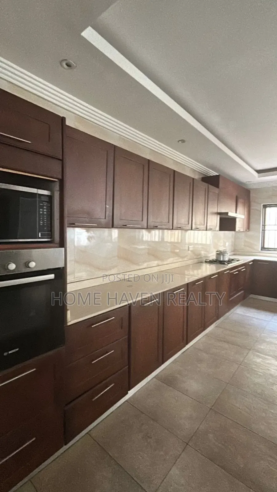 4bdrm House in Dzorwulu for rent