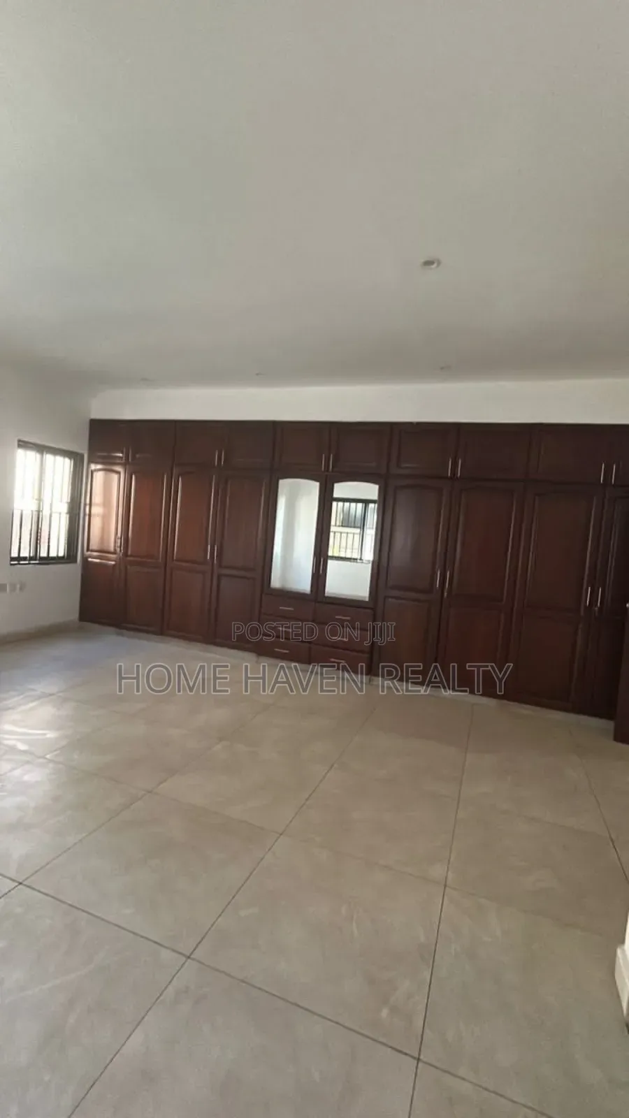 4bdrm House in Dzorwulu for rent