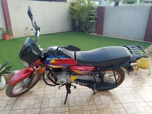 Bajaj Boxer 125 2015 Red