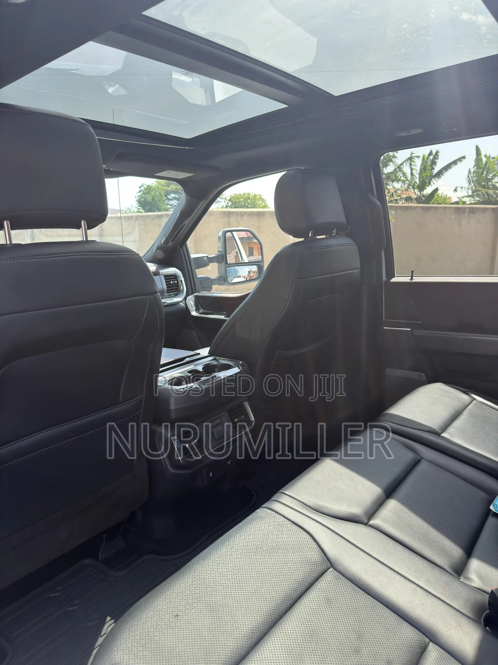 Ford F-150 LARIAT 2021 White