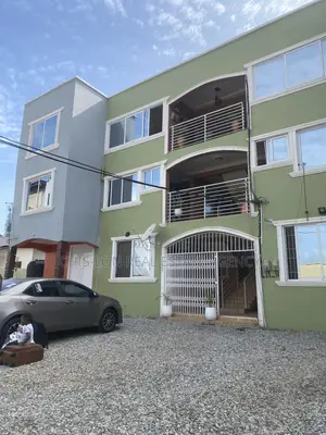 3bdrm Apartment in Chis-Lon Broker’S., Bluetop Estate for rent
