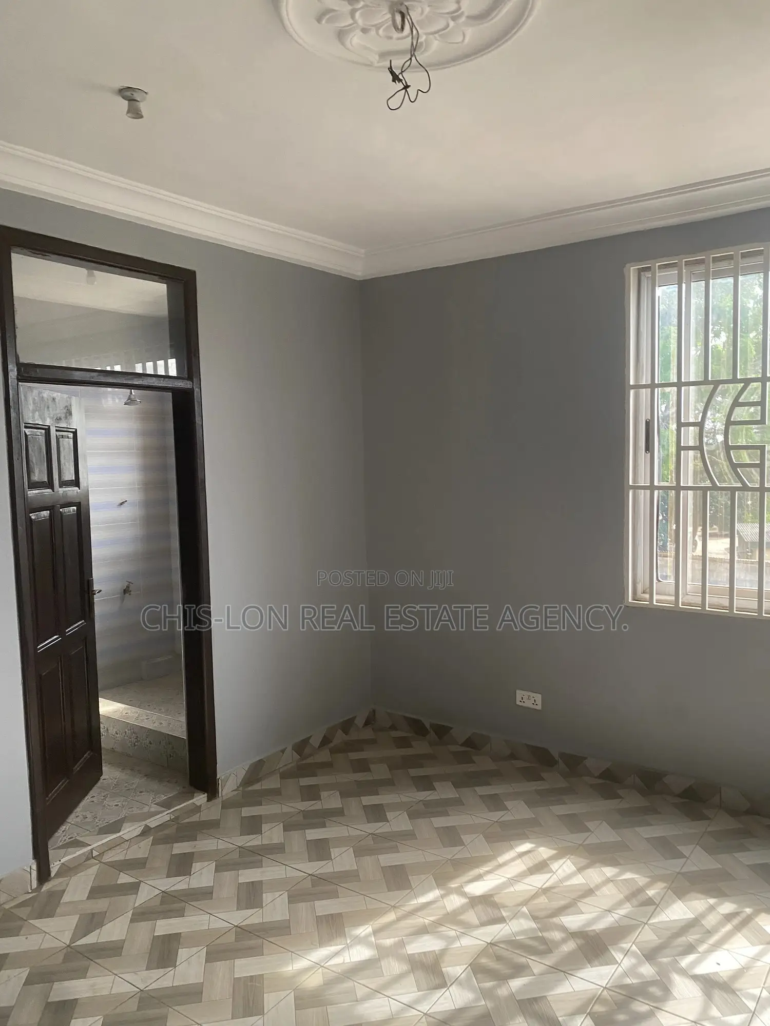 3bdrm Apartment in Chis-Lon Broker’S., Bluetop Estate for rent