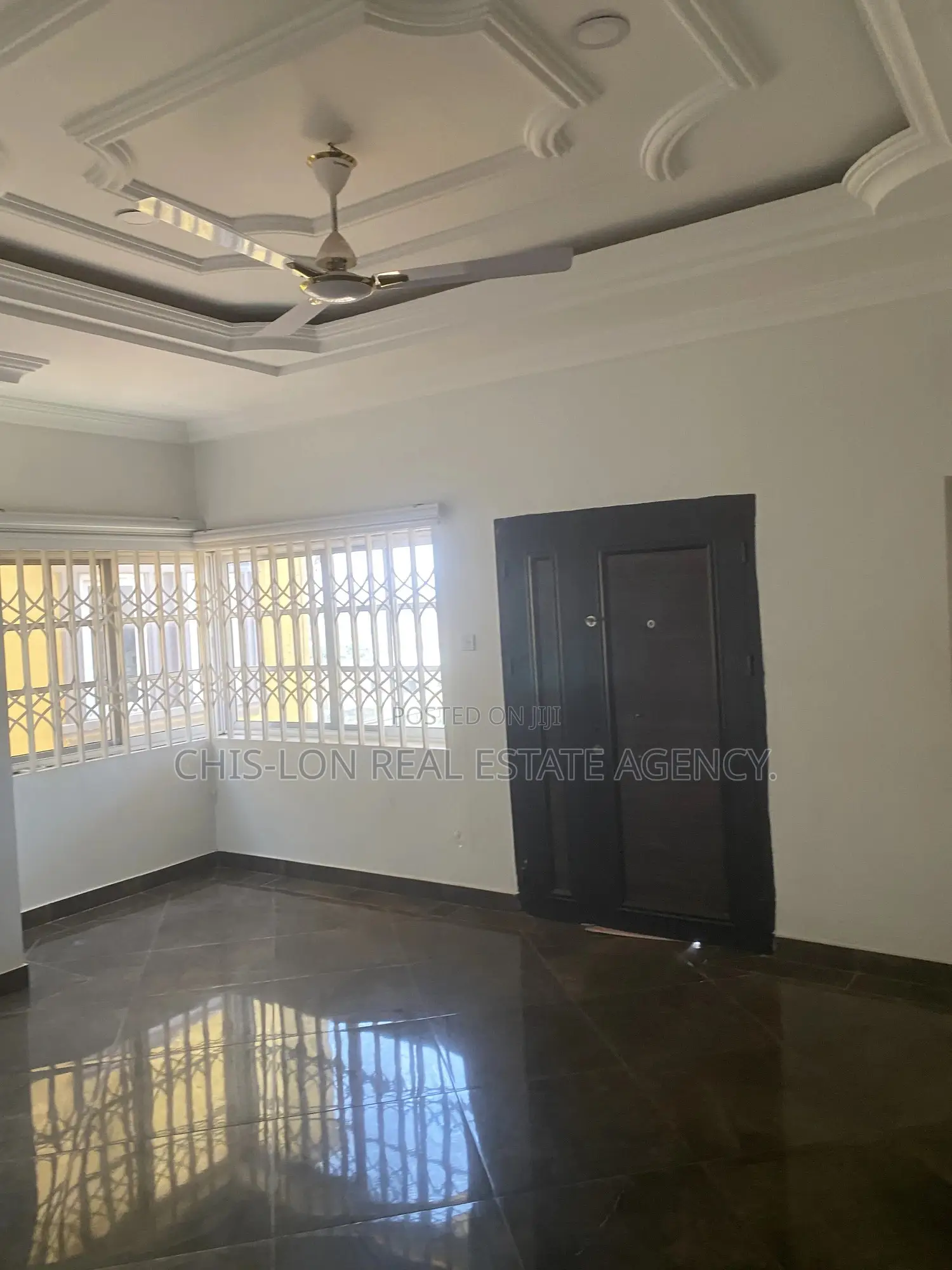 4bdrm Duplex in Chis-Lon Broker’S., West Hills Mall Area for rent