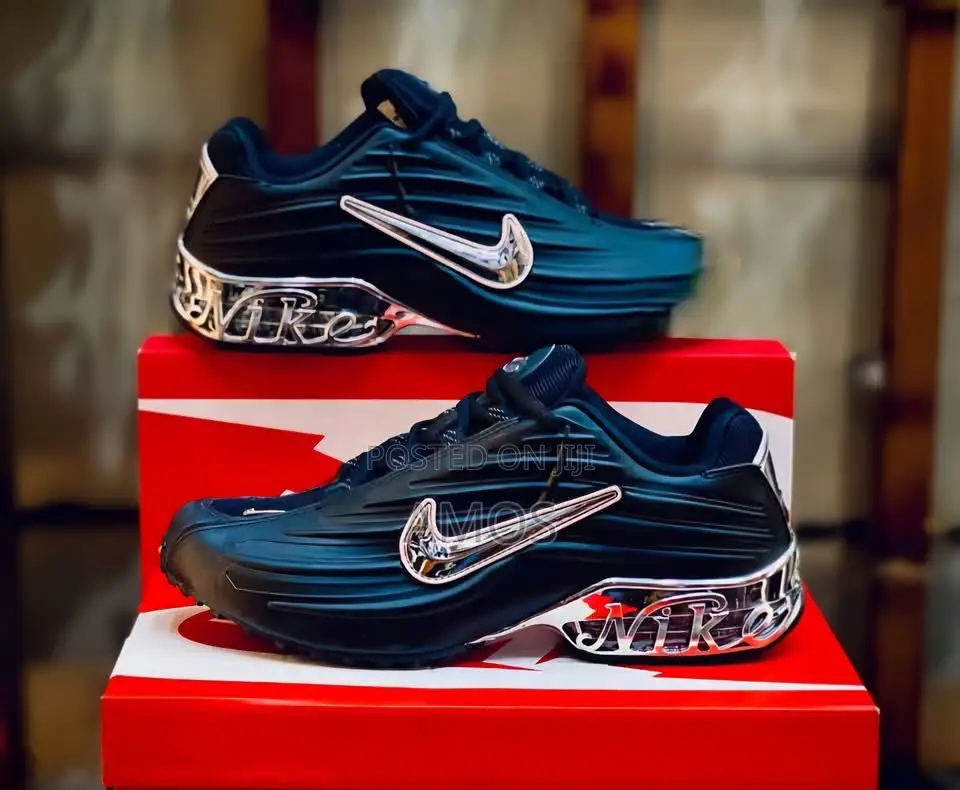 Nike Air Max Plus Drift
