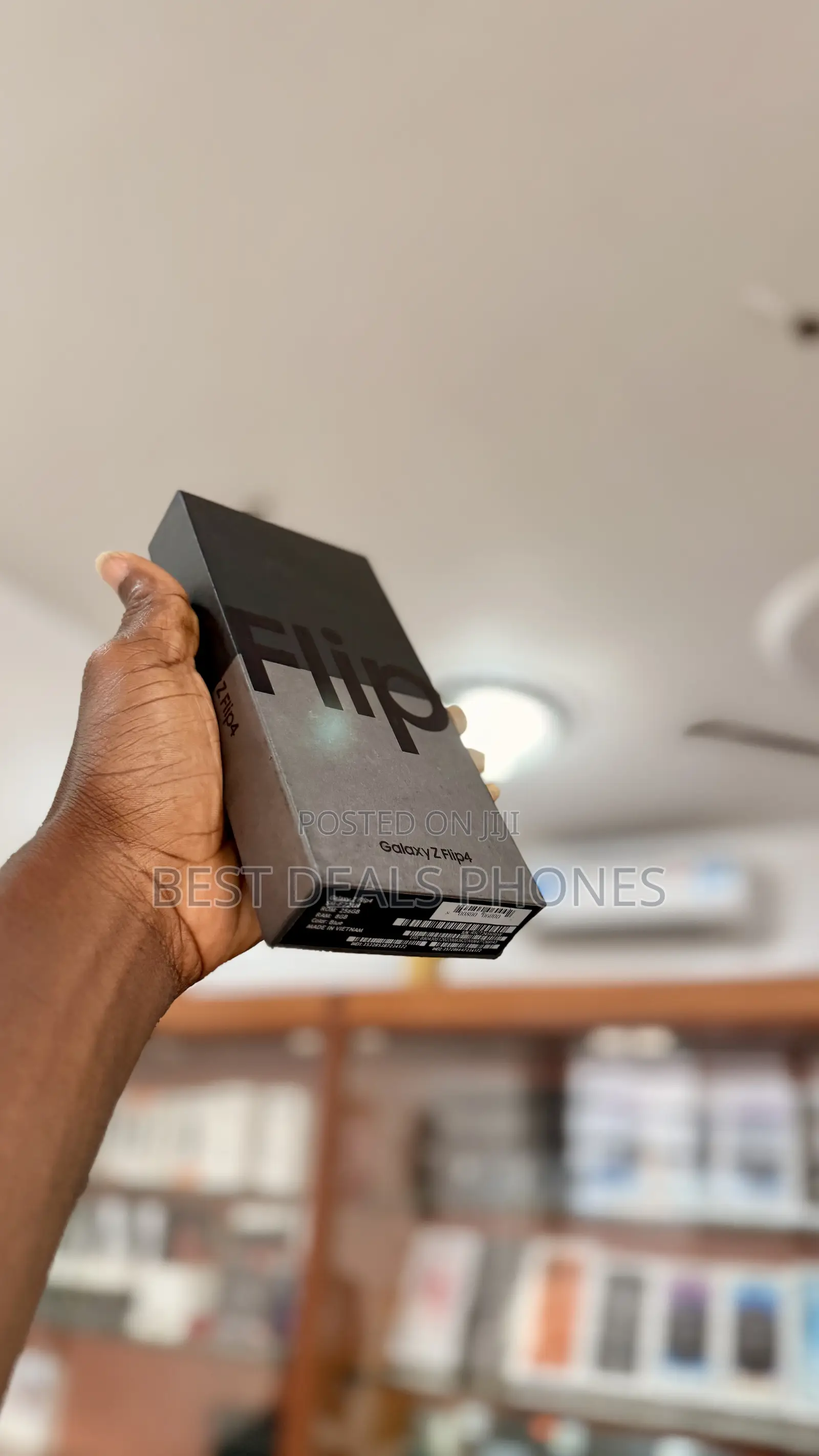 New Samsung Galaxy Z Flip4 256 GB White