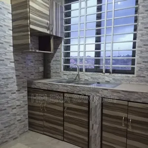 2bdrm Apartment in Helena Estate Agency, Ga East Municipal for rent