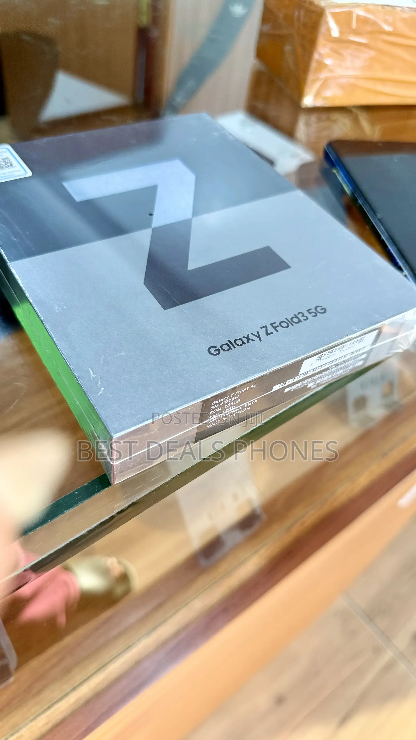New Samsung Galaxy Z Fold 3 256 GB Black