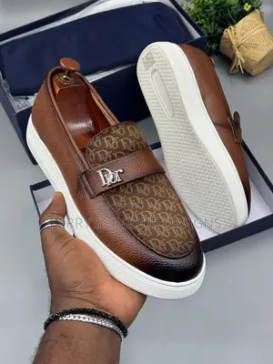 Cognac Elite Signature Slip-on Loafers
