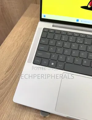 New Laptop HP EliteBook 840 G11 16GB Intel Core Ultra 7 SSD 512GB