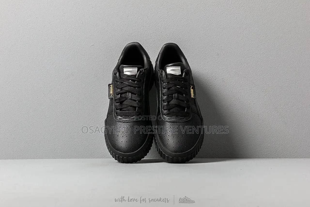 Puma Carina Lif Black ( Side Puma Gold Branding )