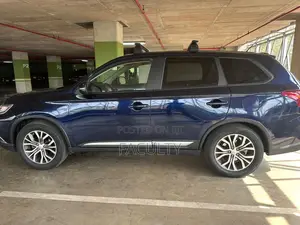Mitsubishi Outlander 2.4 PHEV AWD 2016 Blue