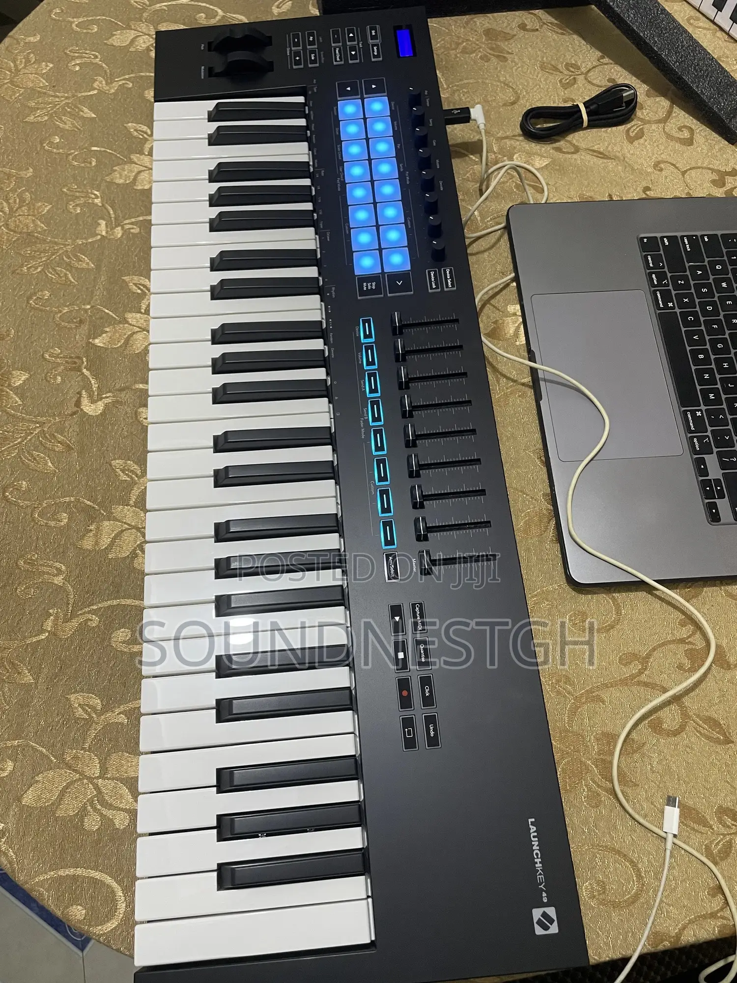 Novation Launchkey 49 Mk3 Midi