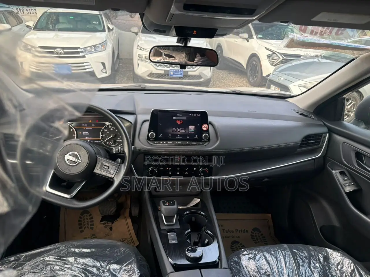 Nissan Rogue SV 2024 Silver