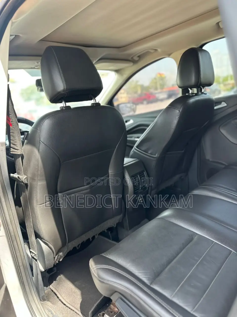 Ford Escape Titanium 4dr SUV AWD (1.6L 4cyl Turbo 6A) 2015 Silver