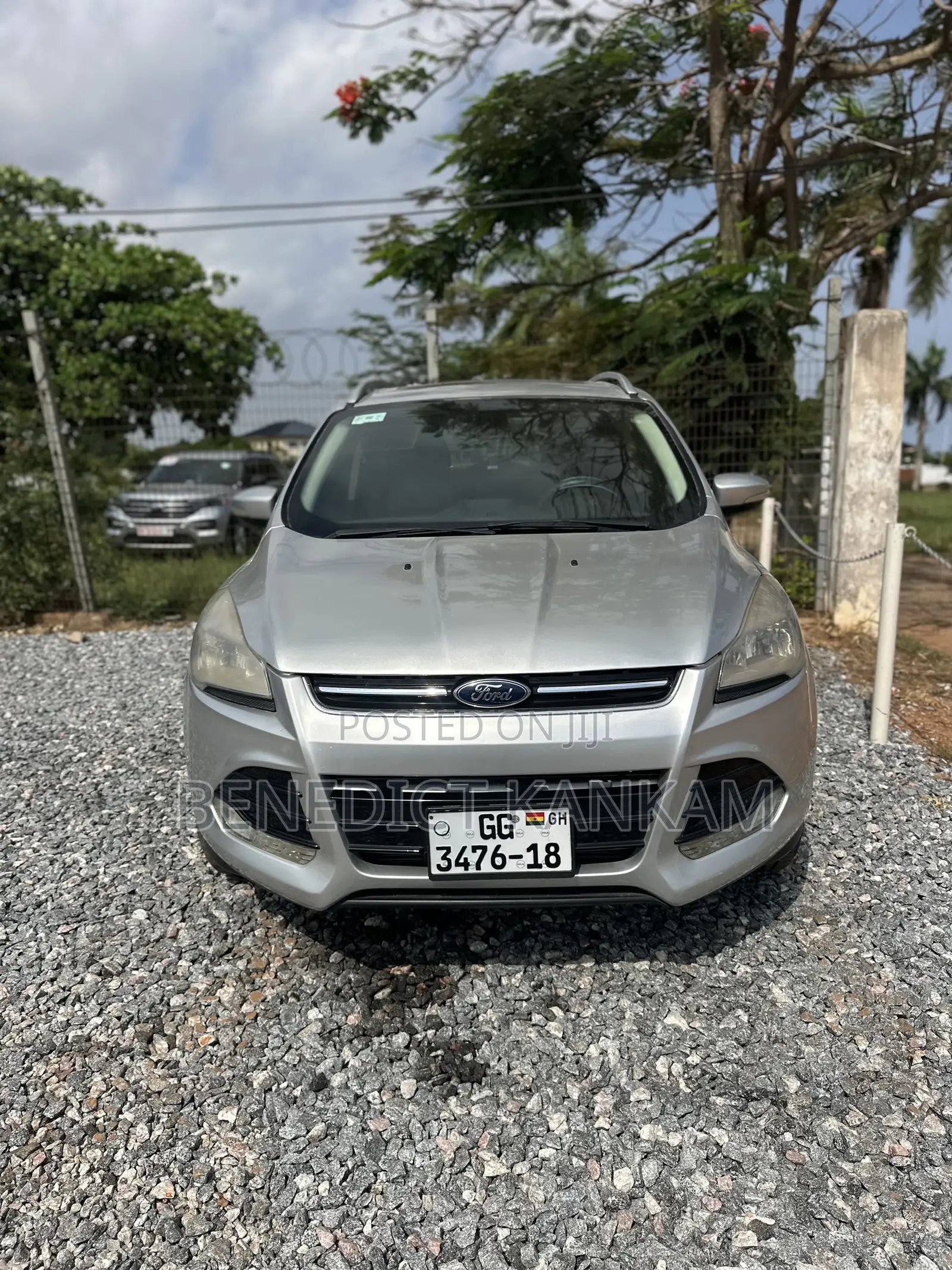Ford Escape Titanium 4dr SUV AWD (1.6L 4cyl Turbo 6A) 2015 Silver