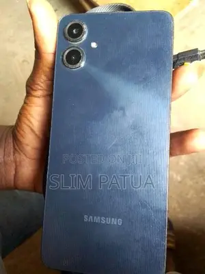 Samsung Galaxy A06 64 GB Black